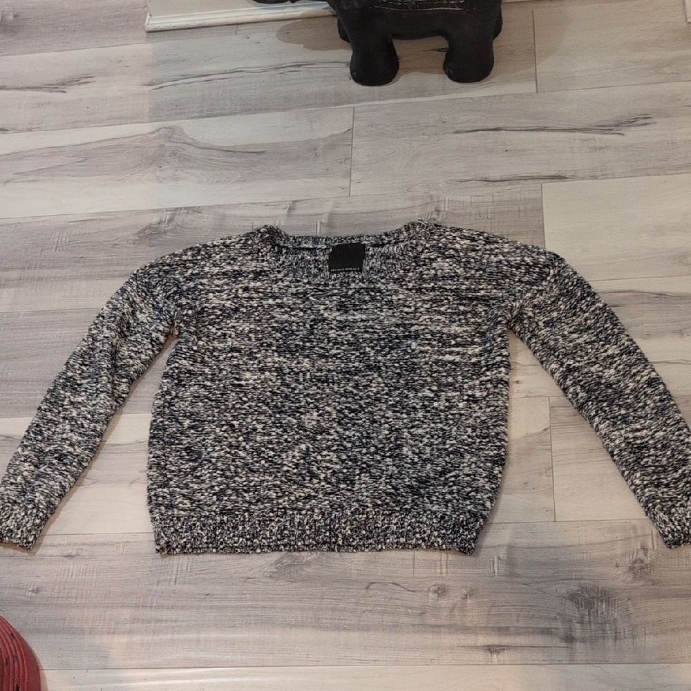 Elegant Black and White Knit Sweater